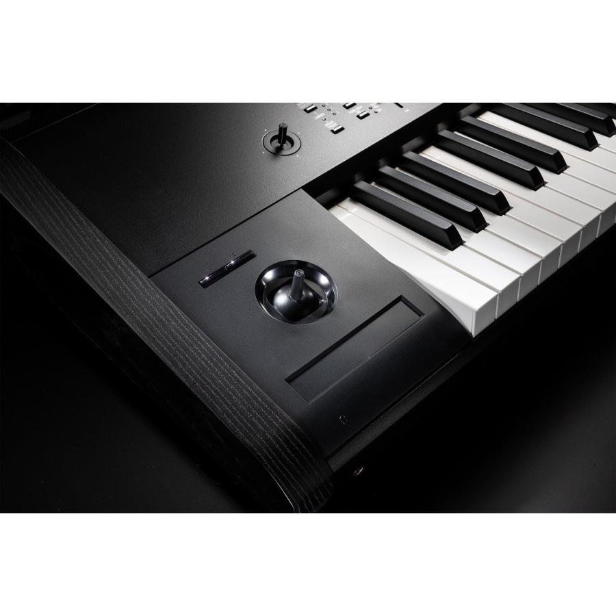 KORG（コルグ） コルグ / KRONOS 73鍵モデル (KRONOS3-73) [キーボード