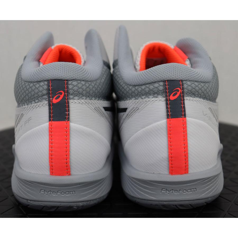 美品【アシックス】（25）V-SWIFT FF MT4 EXTRA WIDE V-SWIFT FF MT 4 EXTRA WIDE | WHITE/PURE SILVER | メンズ