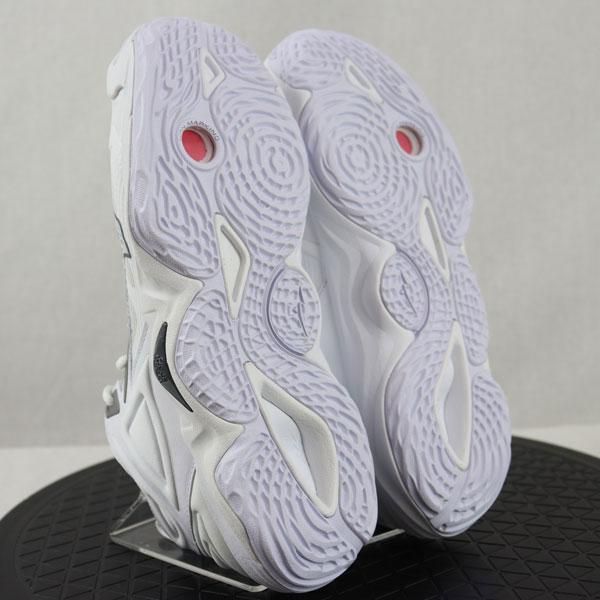 ミズノ　ウェーブモーメンタム　ミドルカット　28.5㎝ MIZUNO 送料無料 ミズノ バレーボールシューズ ウエーブ