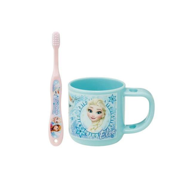 東京ディズニーランド タオルとコップと歯ブラシセット　入手困難 スケ499357 【送料無料】【ディズニープリンセス】スタンド付コップと