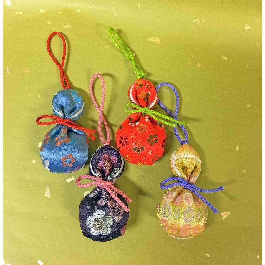 にほひ袋 ひょうたん小 柄もの 箱入 匂い袋 石黒香舗 送料無料 激安 お買い得 キ フト 京都三条