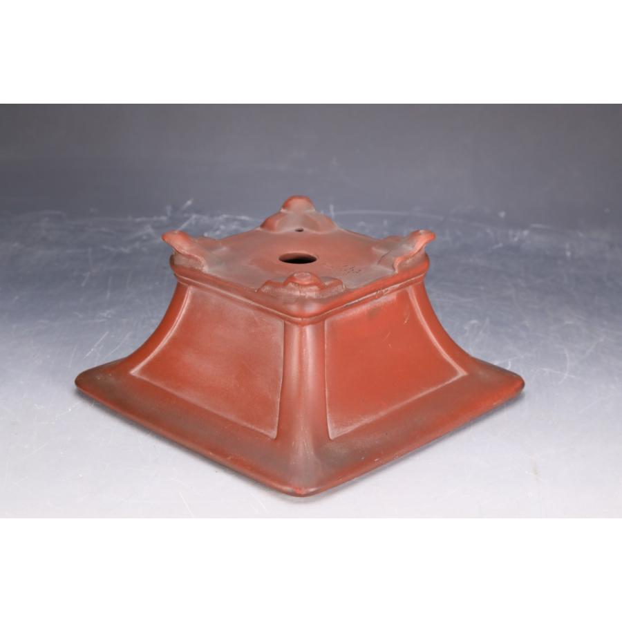 超特盛ミラクルプライス 内閣総理大臣賞受賞作家 平田美芸作「美芸朱泥外縁窓入二重下紐段足正方鉢」(5号)(16.5cm) 【X2236907763】(11500円)