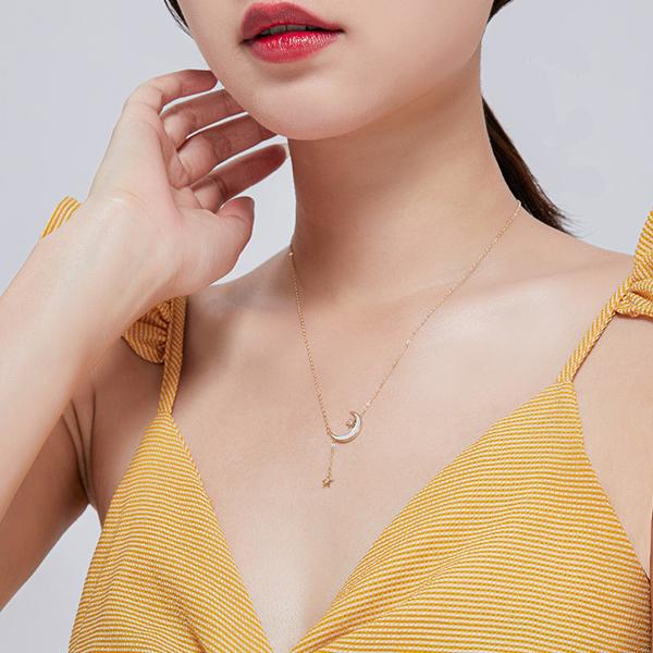 イタリア製輝く月のネックレスS925