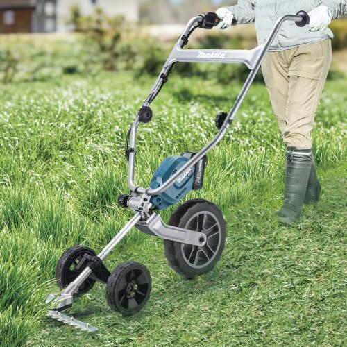 マキタ（makita） 40Vmax 充電式グラウンドトリマ MUG001GZ 本体のみ