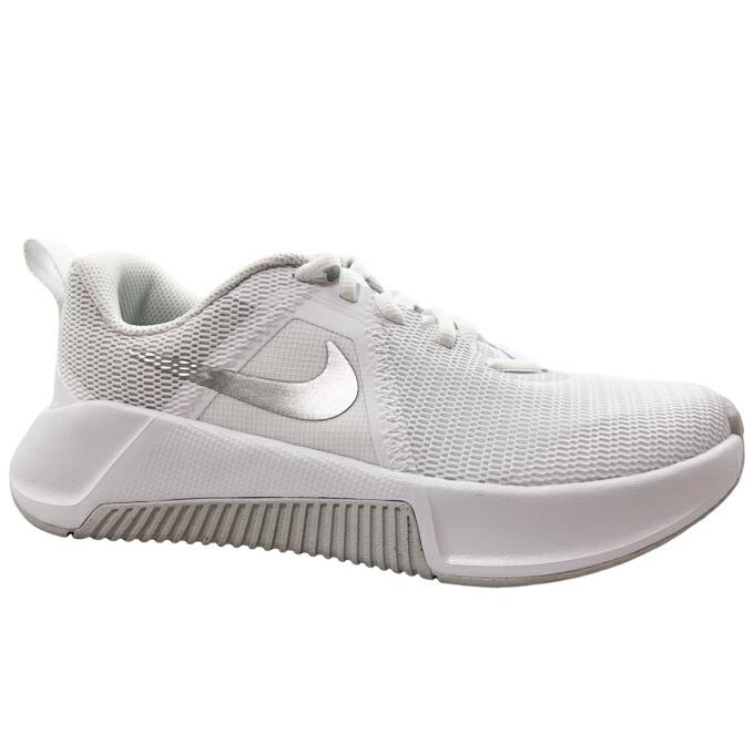 NIKE（ナイキ） 送料無料 ウィメンズ MC トレーナー 3 FQ1830 100