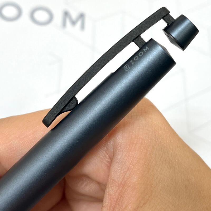 トンボ鉛筆 ZOOM ズーム C1 油性BP グラファイトブルー 0.7 : 石丸文行