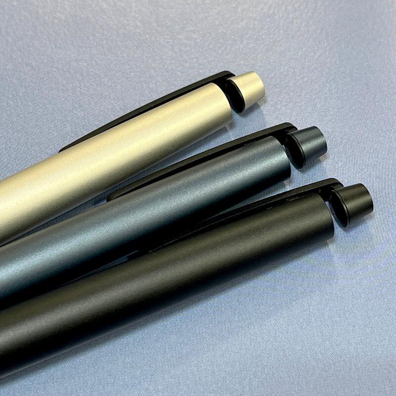 トンボ鉛筆 ZOOM ズーム C1 油性BP グラファイトブルー 0.7 : 石丸文行