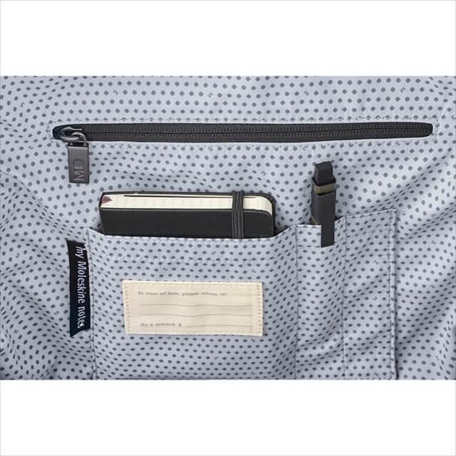 モレスキン バックパック リップストップナイロン ブラック : 石丸文行