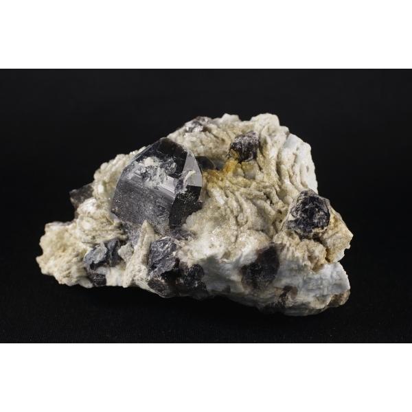 中津川蛭川産 黒水晶入りペグマタイト原石 641g /bc-20 : 天然石