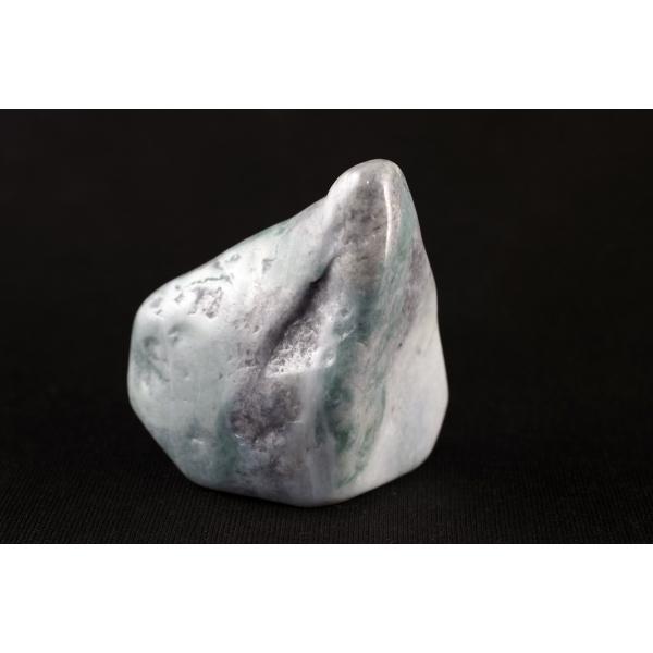 糸魚川産ラベンダー翡翠 原石磨き 200g /jad-32 : 天然石専門店名