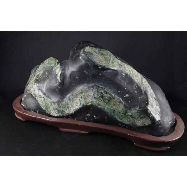 さざれ石。蛇石。