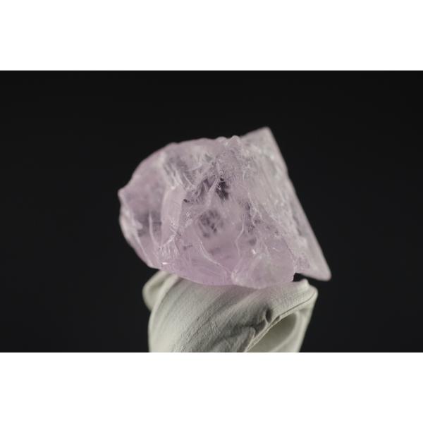 クンツァイト原石 6．9g /kz-03 : 天然石専門店名取貴石 - 通販