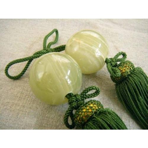 お引き取り専用　グリーンオニキス(オニックス)　天然大理石　円柱型飾り台ポール 602 天然大理石 風鎮 グリーンオニックス(丸型） 房：グリーン 石専門