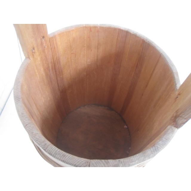 古民具　水桶　肥桶　昔の運ぶ道具　天秤棒なし　木の桶2個セット　小道具　オブジェ　古民家　飾り｜ishisyo｜03