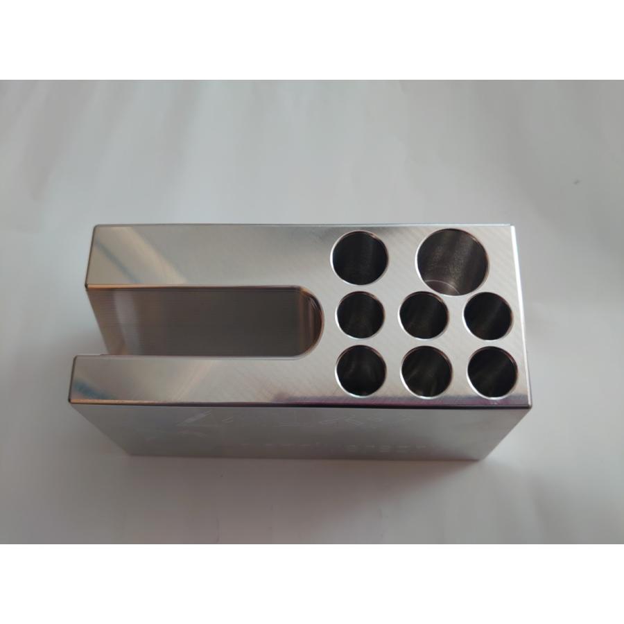 アルミ削り出し重厚感 メタリック感 ペン立て 携帯スタンド 贈答品 誕生日 お祝い 記念品 名入れ Pentate Ishiyama 通販 Yahoo ショッピング