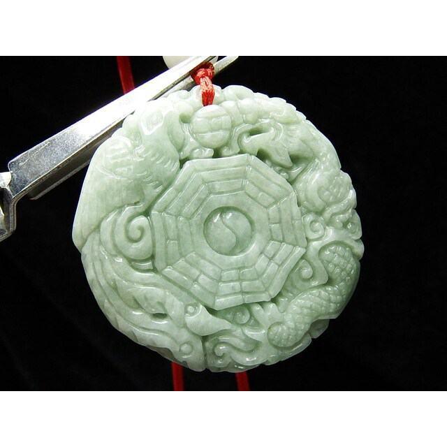 龍鳳呈祥八卦本翡翠ジェダイトペンダント天然石赤紐ネックレス開運風水