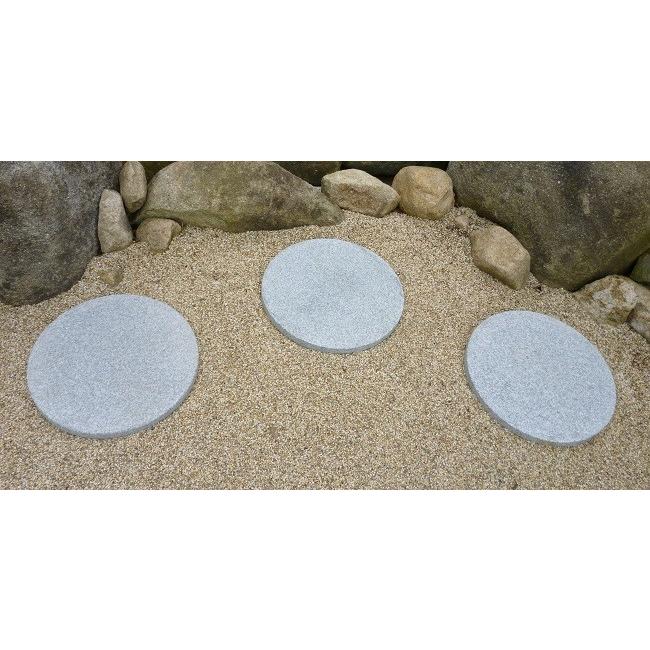 F-1　青御影石　丸い拝石　　３５ｃｍ丸　 3枚石　踏石　踏み石　飛び石　飛石　拝石　庭石