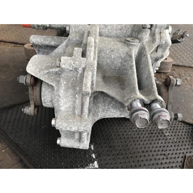 ヴェルファイア DAA-AYH30W RリジットデフASSY HV X 4WD 8人 070 G1050 