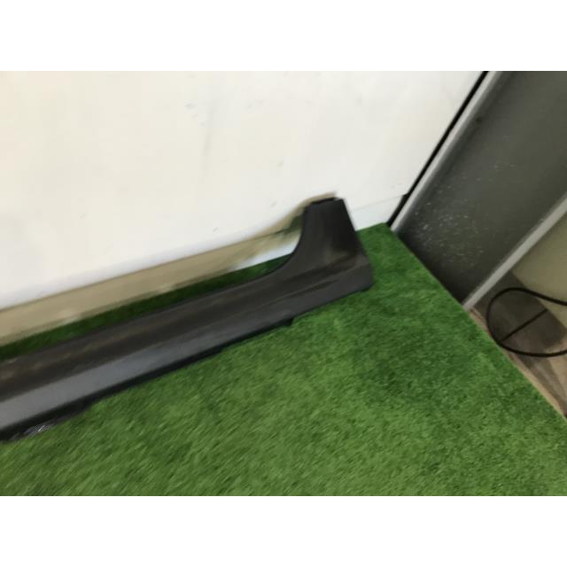 アクア DAA-NHP10H 左サイドステップ クロスオーバー 4U0 76902-52200 