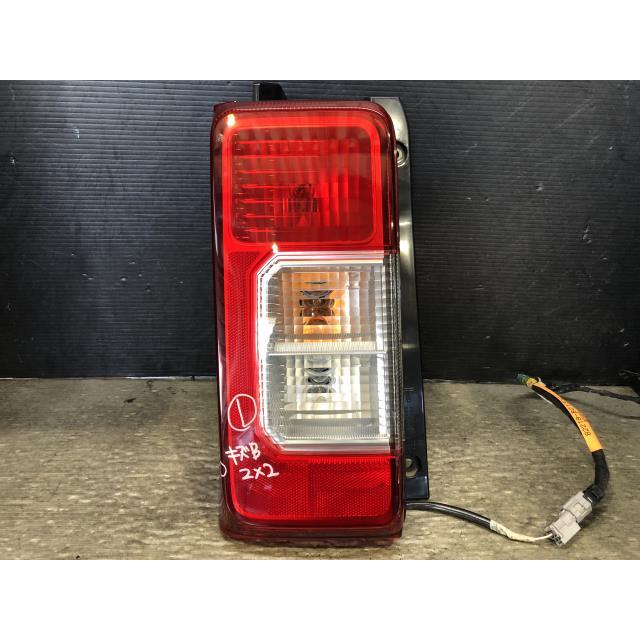ハイゼット ハイゼットキャディー HBD-LA700V 左 テールランプ ライト 