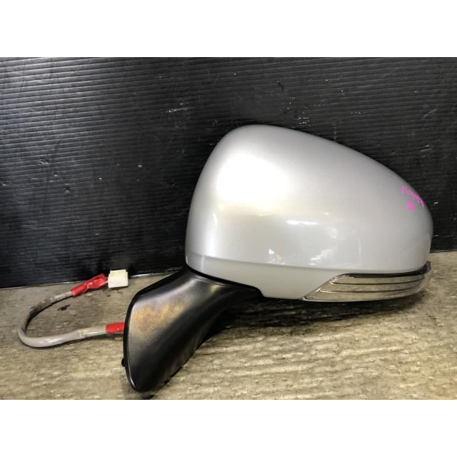 プリウスα DAA-ZVW41W 左サイドミラー G 5人 1F7 87940-47270 