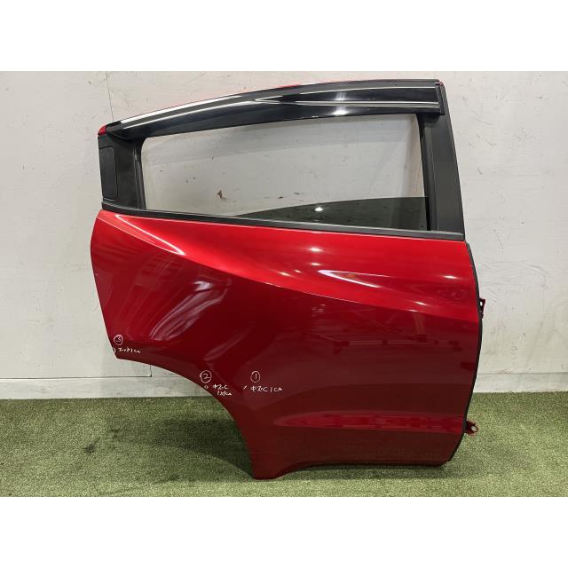 ヴェゼル DBA-RU1 リア 右ドアASSY RS ホンダセンシング R565M 67510