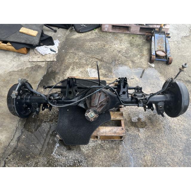 ハイラックスサーフ GF-VZN185W リアアクスルホーシングASSY ワイドSSR