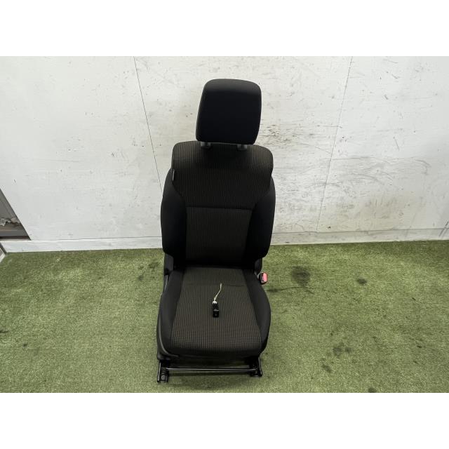 ジムニー 3BA-JB64W 運転席シート ドライバーシート XC 4WD ZVR 85301 