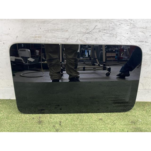 ジムニー 3BA-JB64W 左クォーターガラス XL 2型 26U 84590-78R10 iskwshouten : 石川商店自動車中古 ...