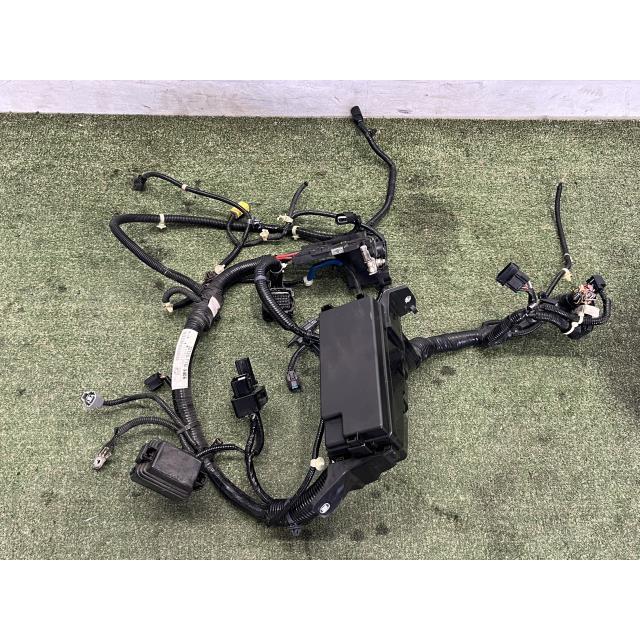 セット売り ヴェゼル DAA-RU3 ヒューズボックス ハイブリッドZ NH821M : 石川商店