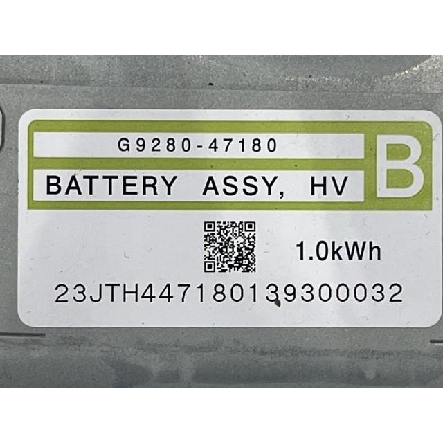 プリウスα DAA-ZVW40W ハイブリッドバッテリー G 7人 202 G9510-47110