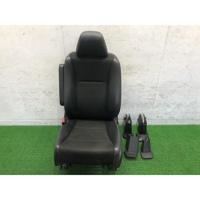 ステップワゴン DBA-RK5 アシスタントシート スパーダZ クールスピリット 81521-SZW-N41ZA ハーフレザー ...