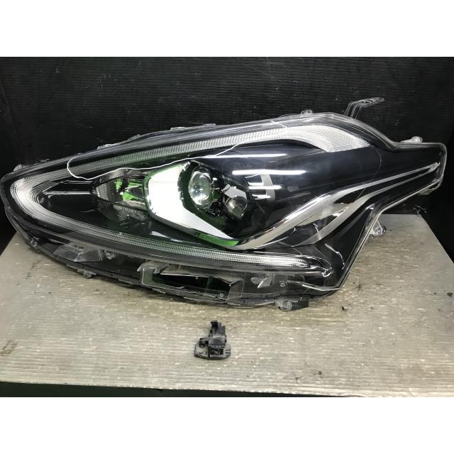 シエンタ左ヘッドライト