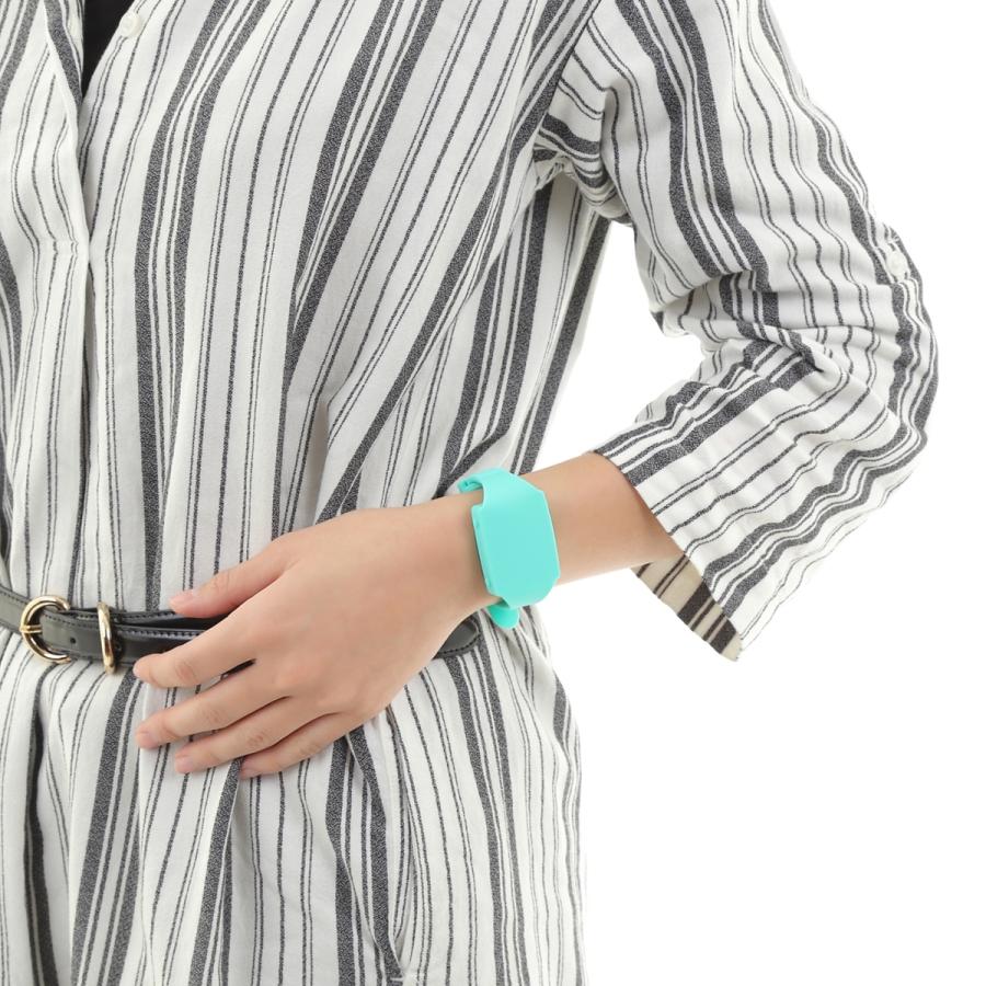 触感時計『タック・タッチ』　腕時計型　カラー：ハテルマ・マリンブルー（沖縄、波照間島のニシ浜の海の色） |  | 09