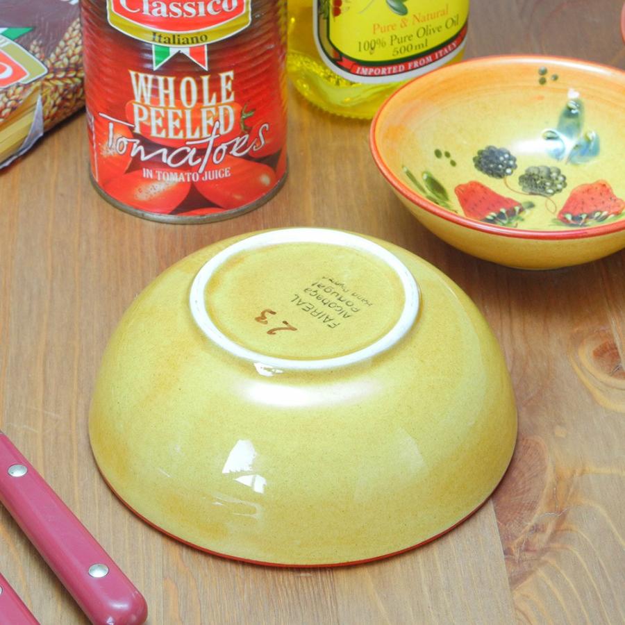 ポルトガル製 サラダボウル 13cm 小鉢 陶器 手描き ストロベリー 柄 可愛い いちご 食器 イエロー 南欧雑貨 通販 ヨーロッパ pfa-23fs |  | 02