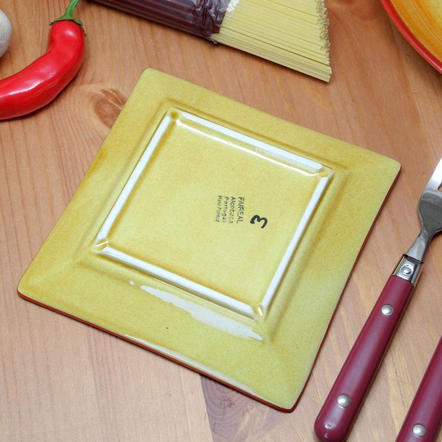 ポルトガル製 パン皿 スクエアプレート（15cm角） おしゃれ 取り皿 手描き ブラックベリー いちご柄  角皿 洋食器 南欧雑貨 pfa-3fs |  | 02