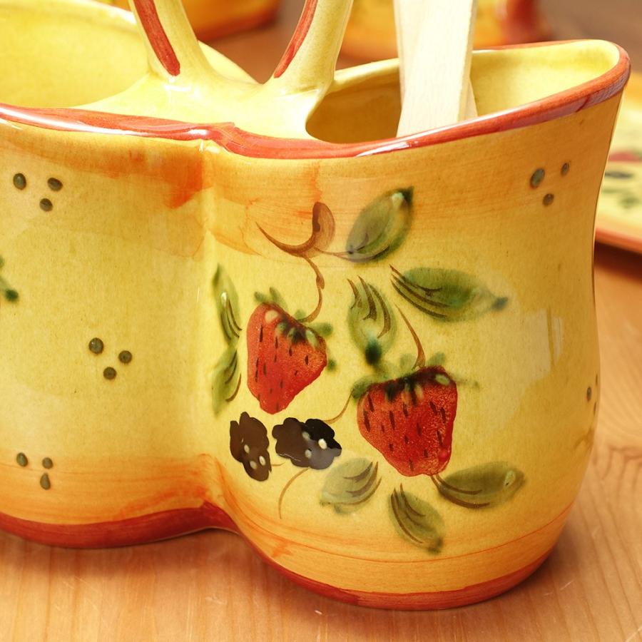 ポルトガル製 食器 手描き ストロベリー 柄 カトラリー スタンド スプーン フォーク立て キッチン 収納 高さ21cm おしゃれ かわいい イチゴ pfa-44fs |  | 03