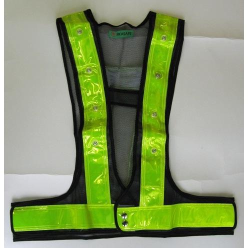 赤色発光ＬＥＤベスト　 |  | 06