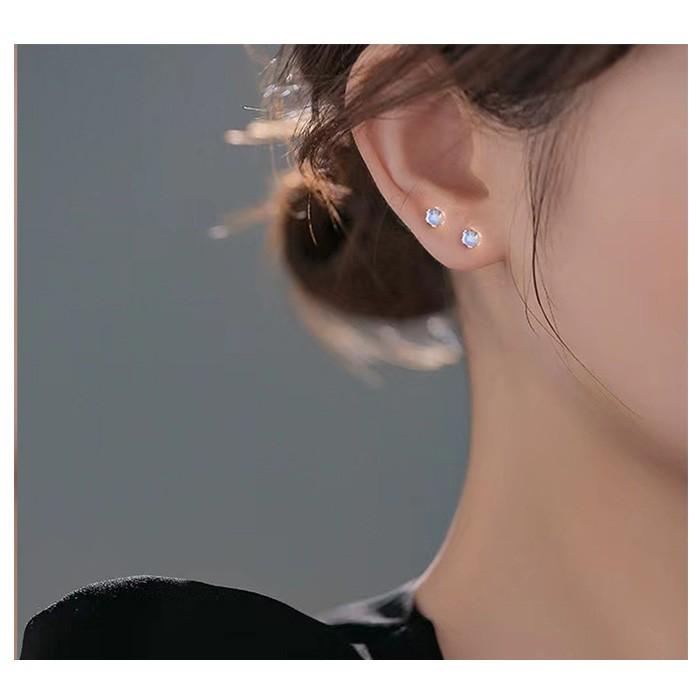 ピアス ネジ式 レディース 小さめ 月光石 シルバー999 ムーンストーン 誕生石 ６月 プレゼント |  | 03