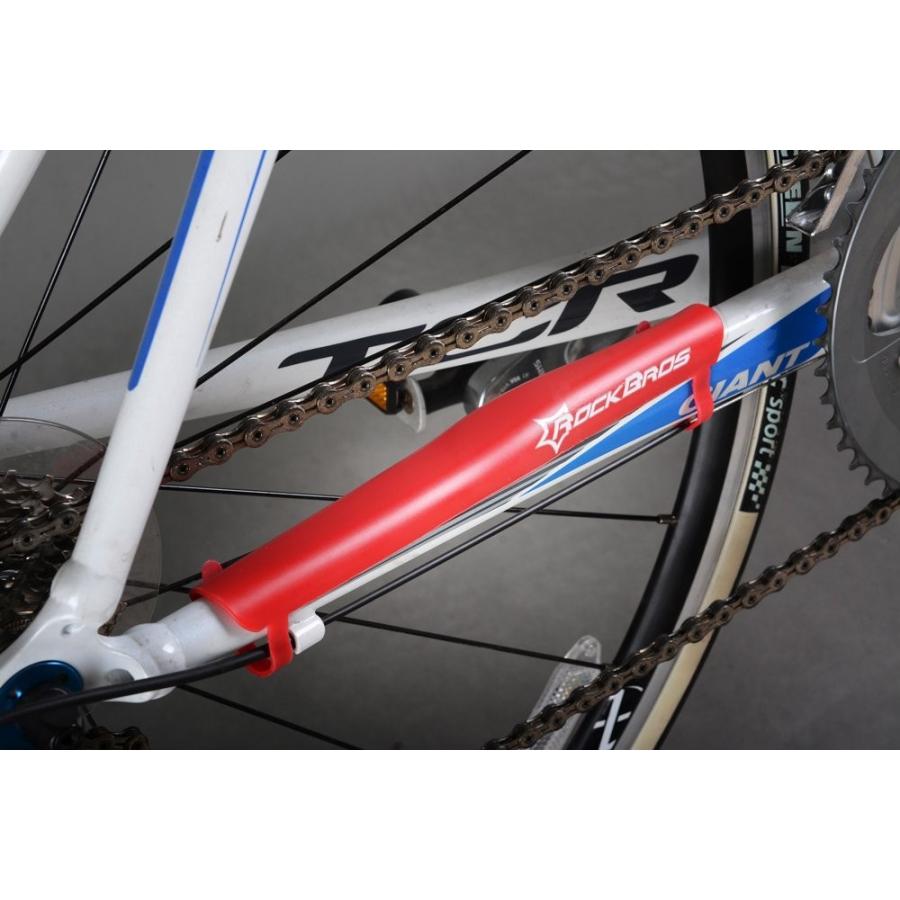 【SALE！12月29日まで全品防犯登録無料！ PEUGEOTチェーン・泥除け新品！】7速　26インチシティバイク　ホワイト ROCKBROS チェーンプロテクター 泥除け サイクリング 自転車 ロック