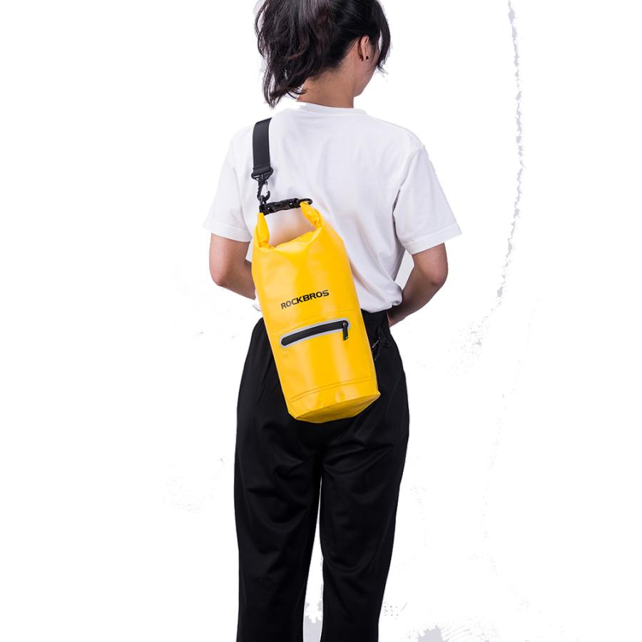 ドラム型防水バッグ ショルダーバッグ 大容量 多機能 サイクリング