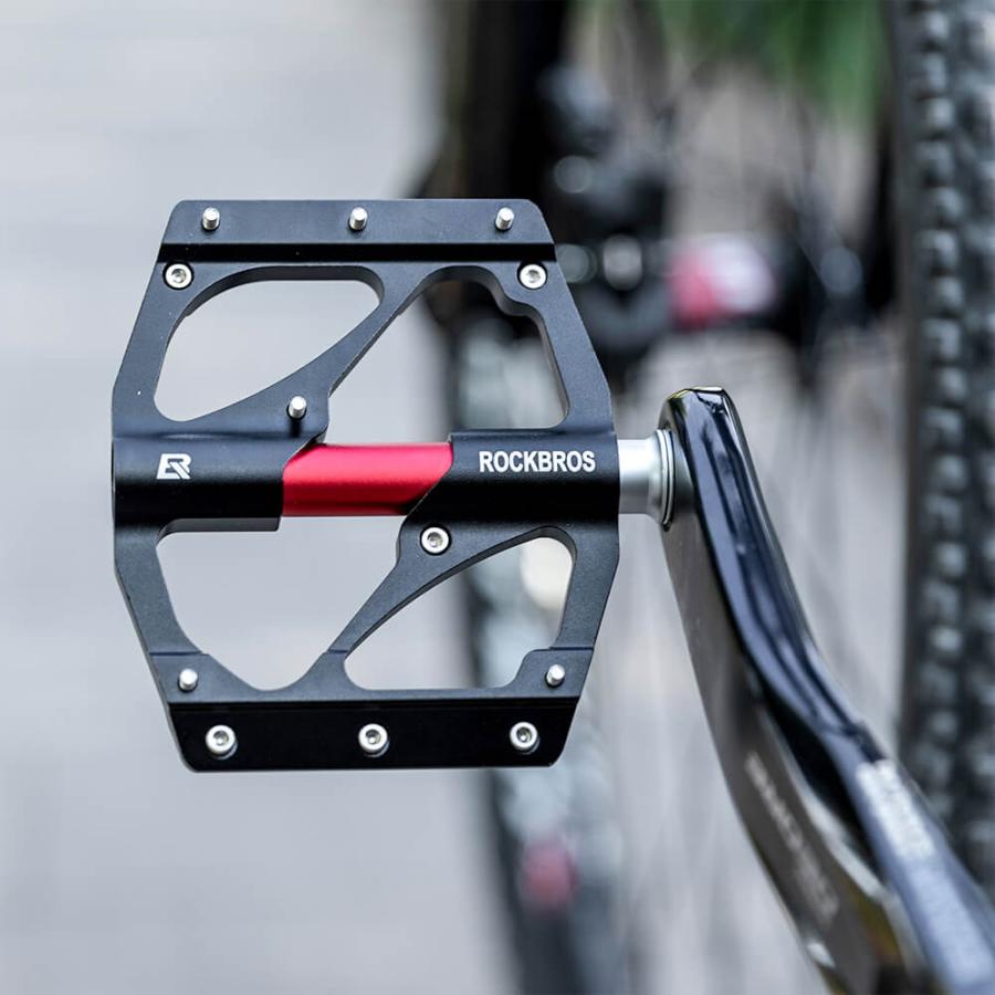 自転車 フラットペダル アルミペダル 超薄型 ツートン おしゃれ 幅広