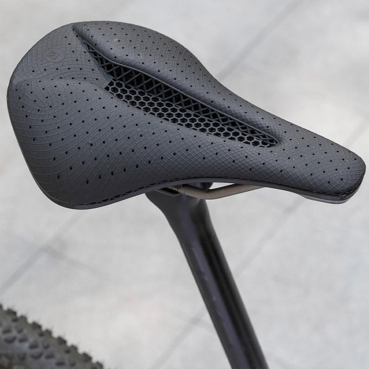 スポーツサドル 3Dプリントレイヤー クロモリ ショートノーズ