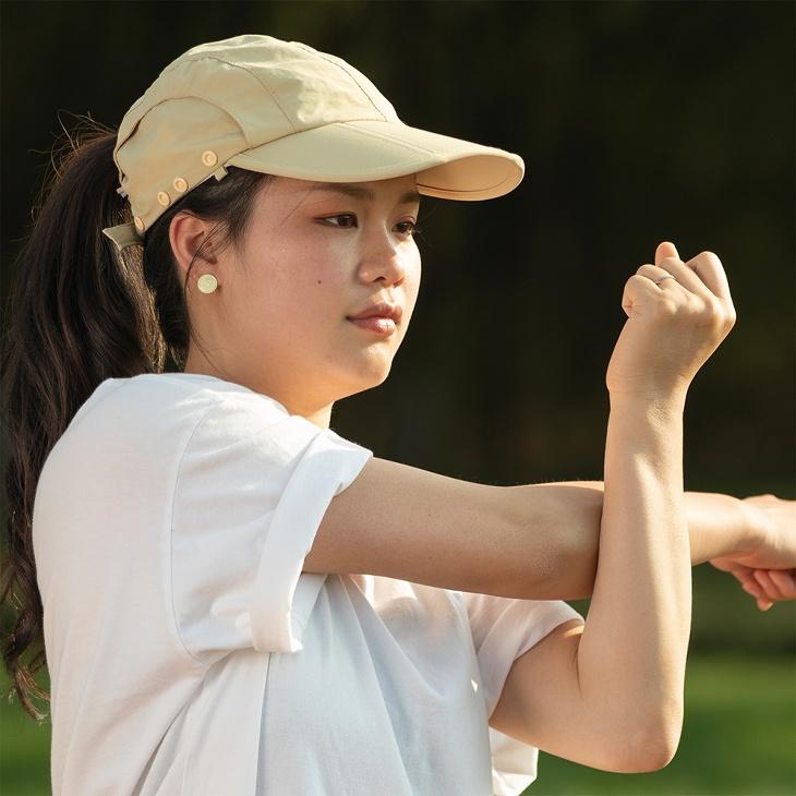 【ネックガードあり】新品未使用　しぃちゃん 遮光撥水キャップ アイボリー 2025年最新】しぃ〜ちゃんの人気アイテム - メルカリ