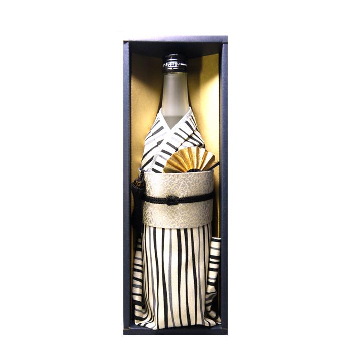日本酒 幻の瀧 純米吟醸 着物ボトル 姫モデル 化粧箱入り 720ml 日本酒 幻の瀧 純米吟醸 着物ボトル 姫モデル 化粧箱入り 720ml