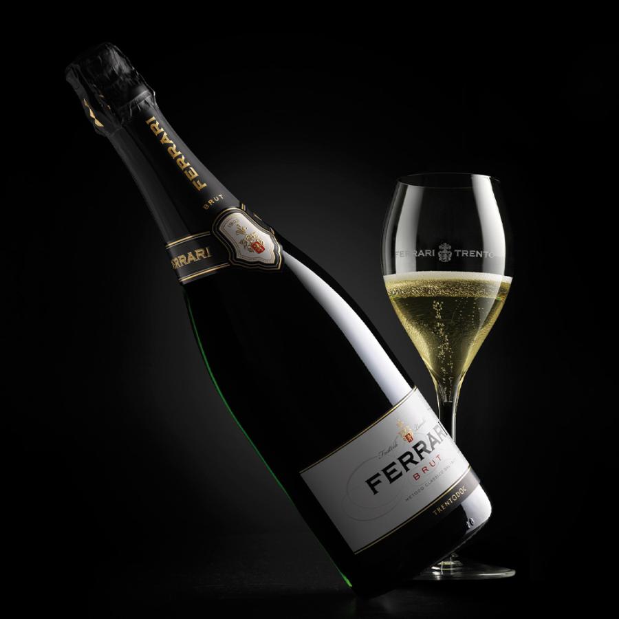 イタリア 限定品 フェッラーリ ブリュット Ferrari Brut （紙巻付き