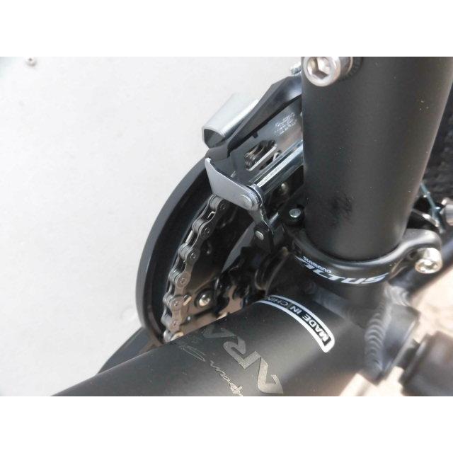 新家工業のマディフォックスマウンテンバイクの部品、 新家工業