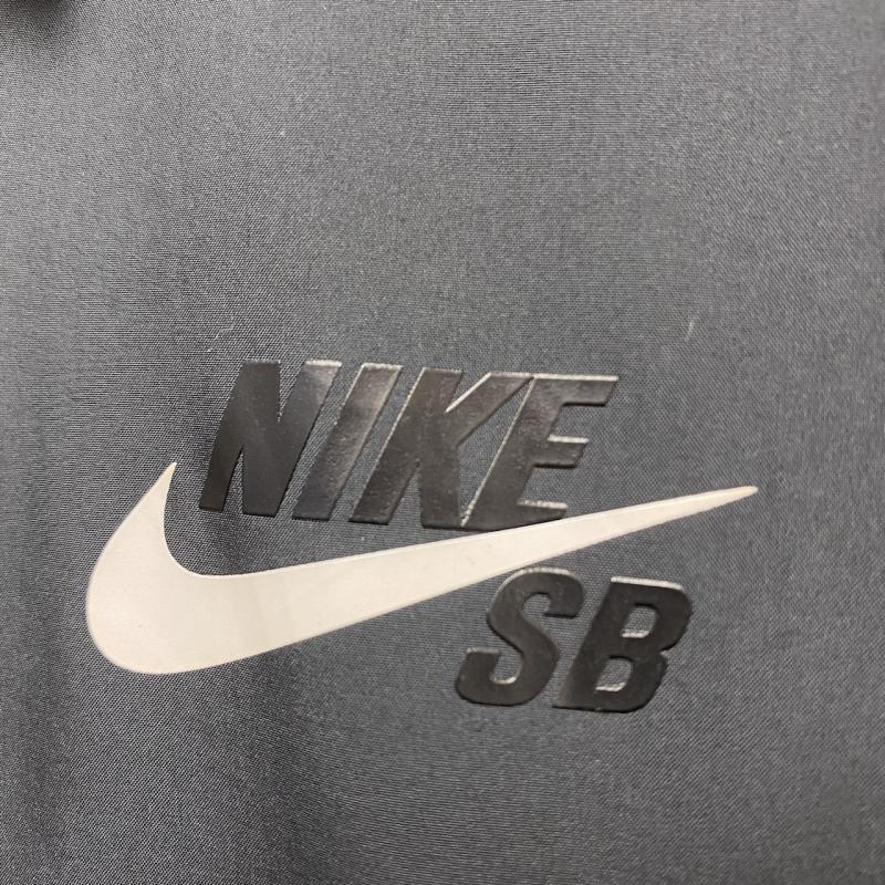 Nike Sb ナイキエスビー ジャンパー ブルゾン ジャケット 上着 Jacket コーチ ジャケット ナイロン Cn5391 010 ドンドンダウンis 通販 Yahoo ショッピング