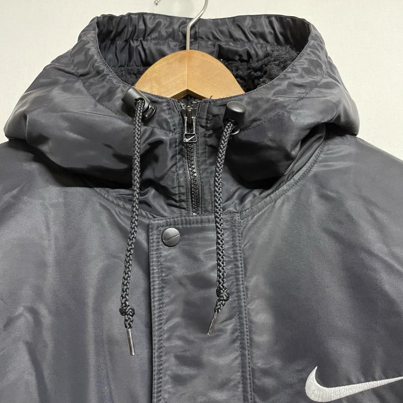 NIKE ナイキ コート一般 コート Coat NIKE スウッシュ 刺繍ロゴ ベンチコート 10088979｜istitch-store｜02