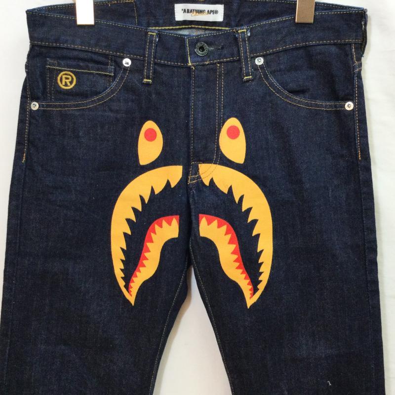 A BATHING APE アベイシングエイプ デニム、ジーンズ パンツ Pants 